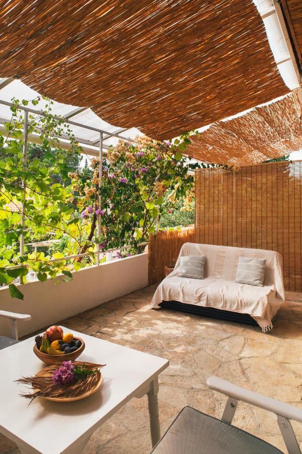 בול Charming Apartments With Garden מראה חיצוני תמונה